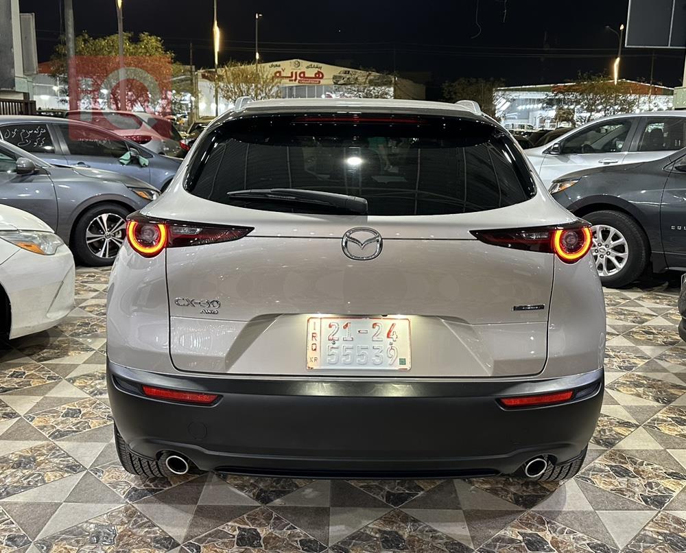 مازدا CX-30